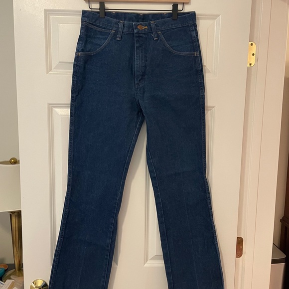 Dark Wrangler High-Waisted Raw Hem Denim Jeans - Picture 3 of 4